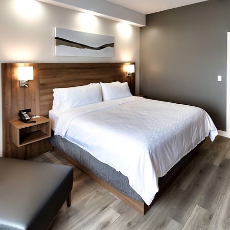 Holiday Inn Express & Suites - Trois Rivieres Ouest By Ihg Exterior photo