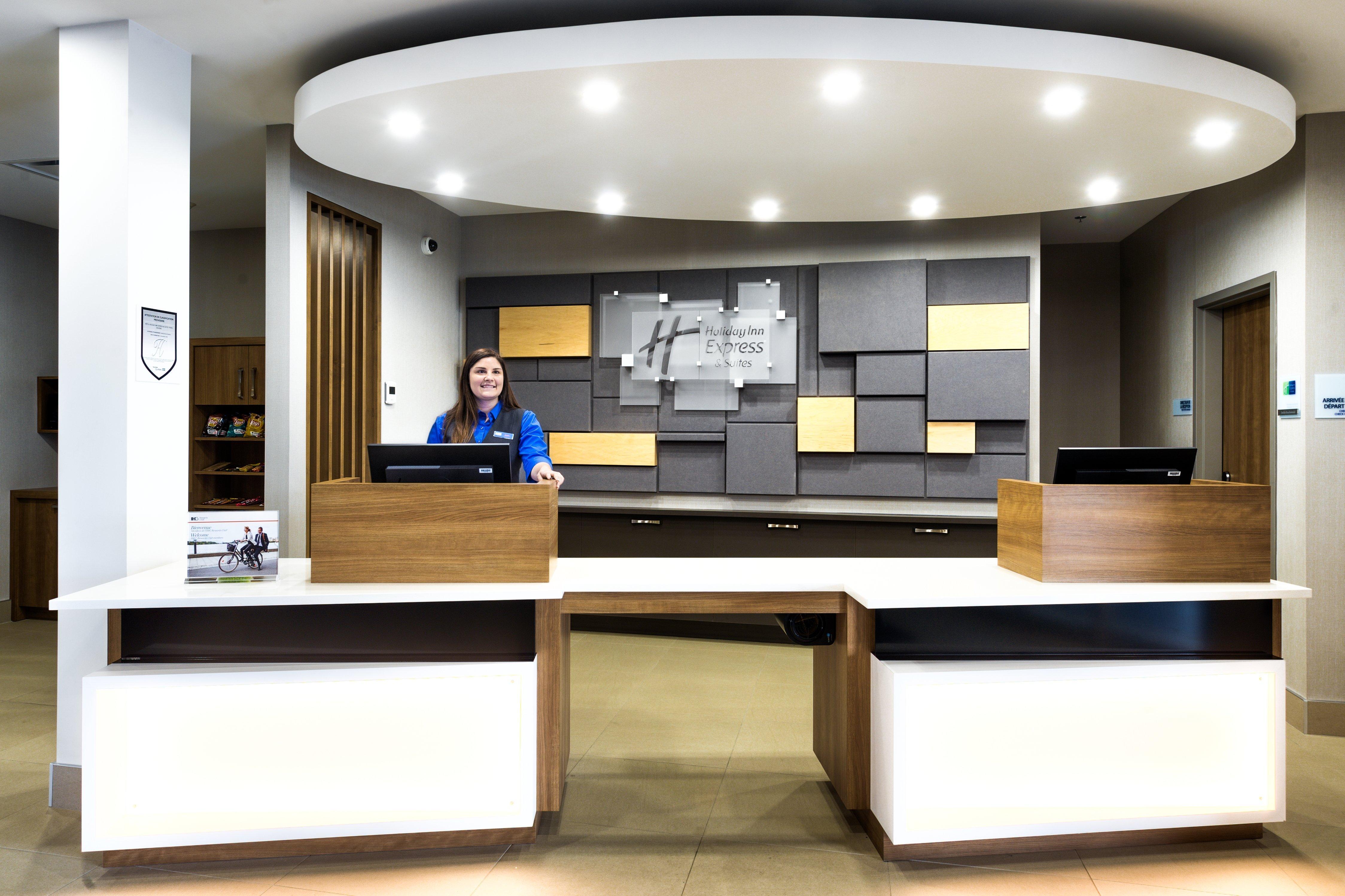 Holiday Inn Express & Suites - Trois Rivieres Ouest By Ihg Exterior photo